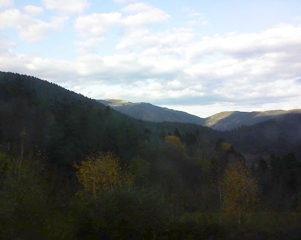 Le petit ballon vu depuis le Domaine Langmatt à Murbach le 23.11.2017 à 14:15 Le petit ballon (Alsace, Vosges) le 23.11.2017 à 14:15