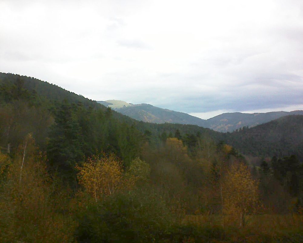 Le petit ballon vu depuis le Domaine Langmatt à Murbach le 24.11.2017 à 12:15 Le petit ballon (Alsace, Vosges) le 24.11.2017 à 12:15
