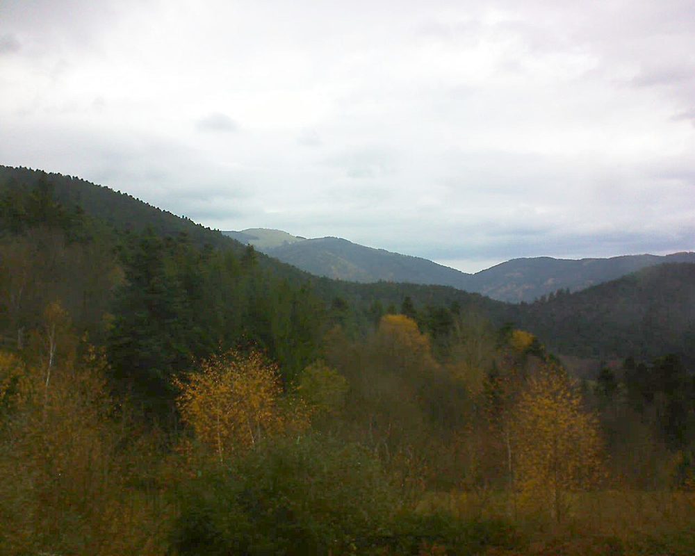 Le petit ballon vu depuis le Domaine Langmatt à Murbach le 24.11.2017 à 12:30 Le petit ballon (Alsace, Vosges) le 24.11.2017 à 12:30