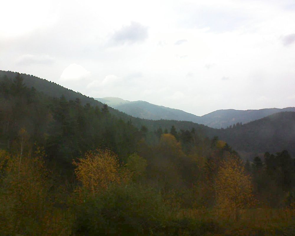 Le petit ballon vu depuis le Domaine Langmatt à Murbach le 24.11.2017 à 12:45 Le petit ballon (Alsace, Vosges) le 24.11.2017 à 12:45