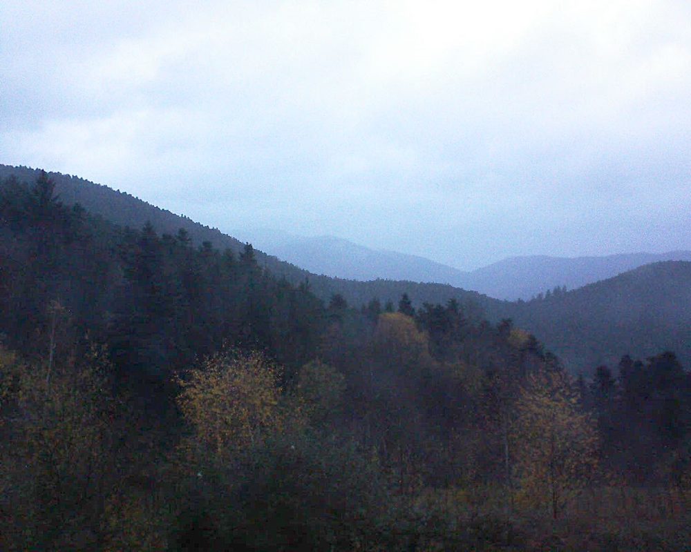 Le petit ballon vu depuis le Domaine Langmatt à Murbach le 24.11.2017 à 16:45 Le petit ballon (Alsace, Vosges) le 24.11.2017 à 16:45