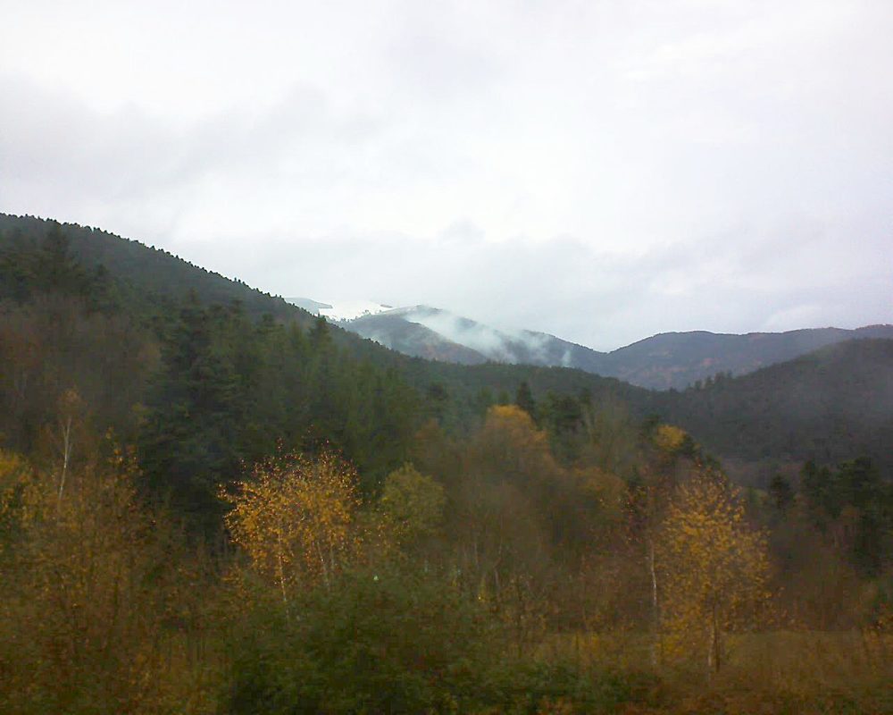 Le petit ballon vu depuis le Domaine Langmatt à Murbach le 25.11.2017 à 11:30 Le petit ballon (Alsace, Vosges) le 25.11.2017 à 11:30