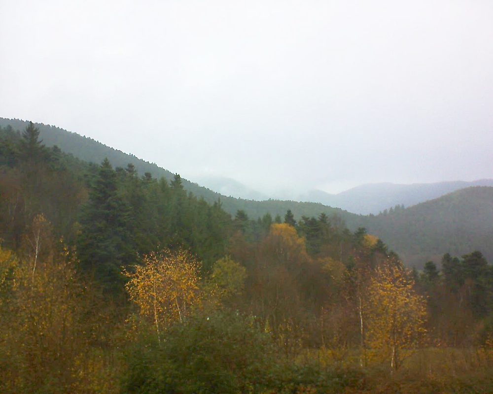 Le petit ballon vu depuis le Domaine Langmatt à Murbach le 25.11.2017 à 13:00 Le petit ballon (Alsace, Vosges) le 25.11.2017 à 13:00