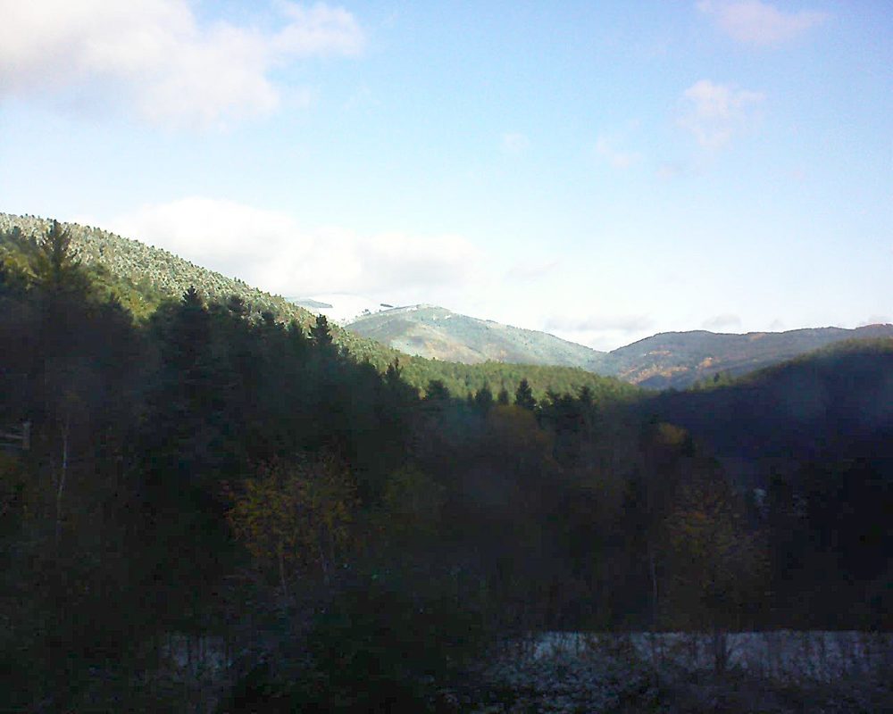 Le petit ballon vu depuis le Domaine Langmatt à Murbach le 26.11.2017 à 10:45 Le petit ballon (Alsace, Vosges) le 26.11.2017 à 10:45