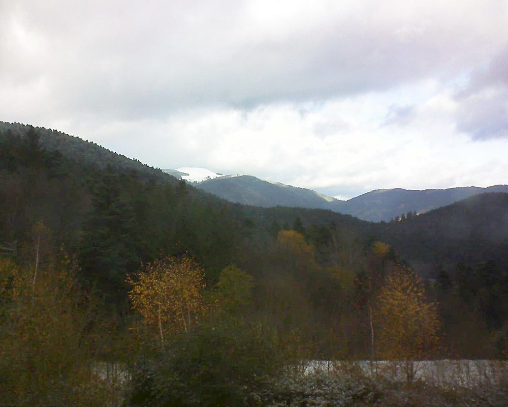 Le petit ballon vu depuis le Domaine Langmatt à Murbach le 26.11.2017 à 12:00 Le petit ballon (Alsace, Vosges) le 26.11.2017 à 12:00