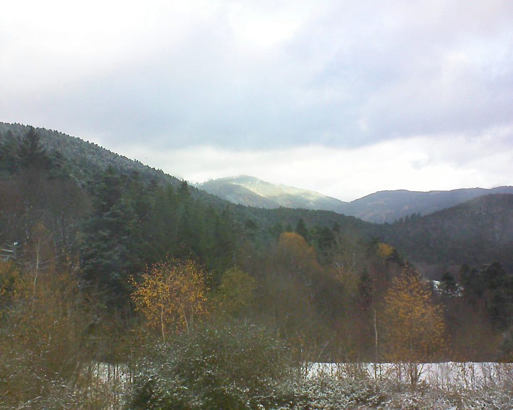 Le petit ballon vu depuis le Domaine Langmatt à Murbach le 27.11.2017 à 09:45 Le petit ballon (Alsace, Vosges) le 27.11.2017 à 09:45