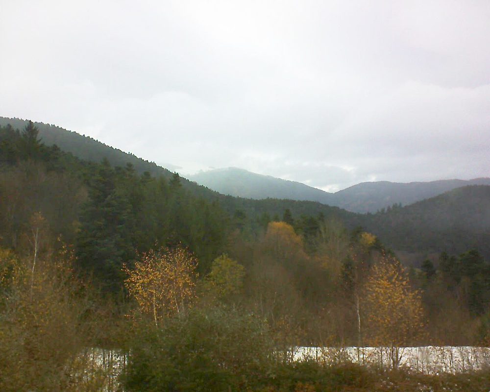 Le petit ballon vu depuis le Domaine Langmatt à Murbach le 27.11.2017 à 13:30 Le petit ballon (Alsace, Vosges) le 27.11.2017 à 13:30