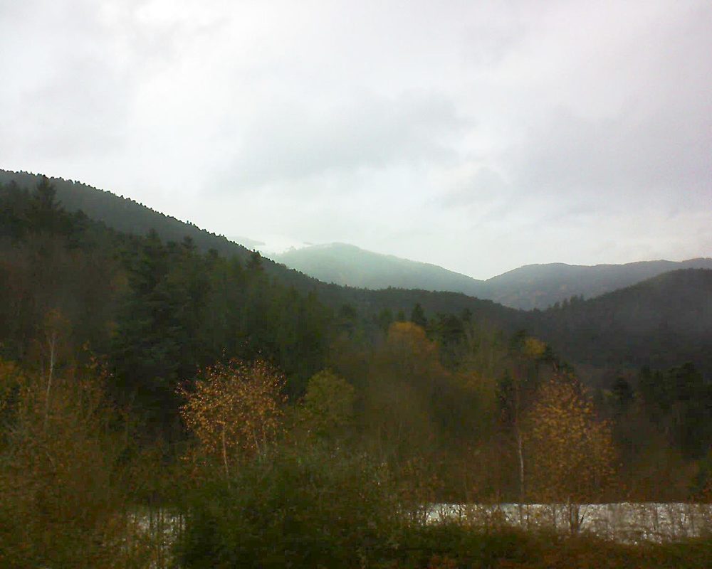 Le petit ballon vu depuis le Domaine Langmatt à Murbach le 27.11.2017 à 15:15 Le petit ballon (Alsace, Vosges) le 27.11.2017 à 15:15