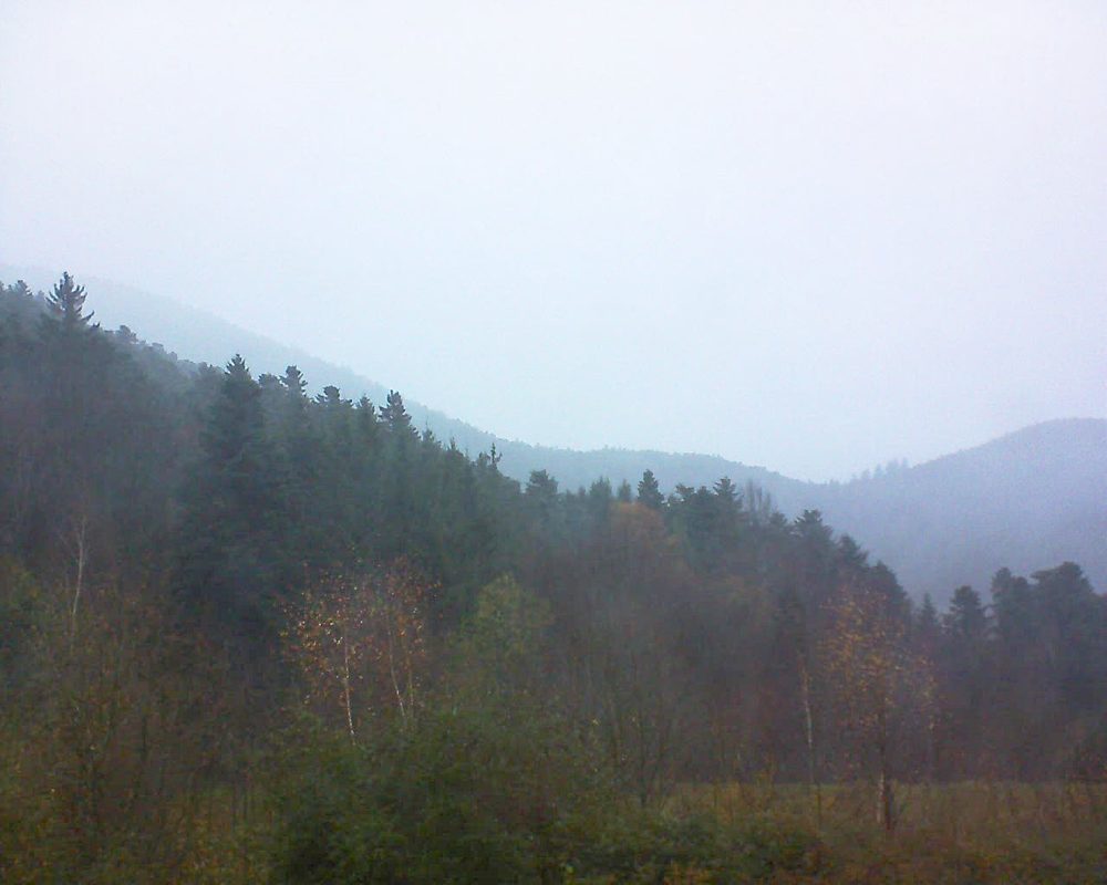 Le petit ballon vu depuis le Domaine Langmatt à Murbach le 28.11.2017 à 08:30 Le petit ballon (Alsace, Vosges) le 28.11.2017 à 08:30