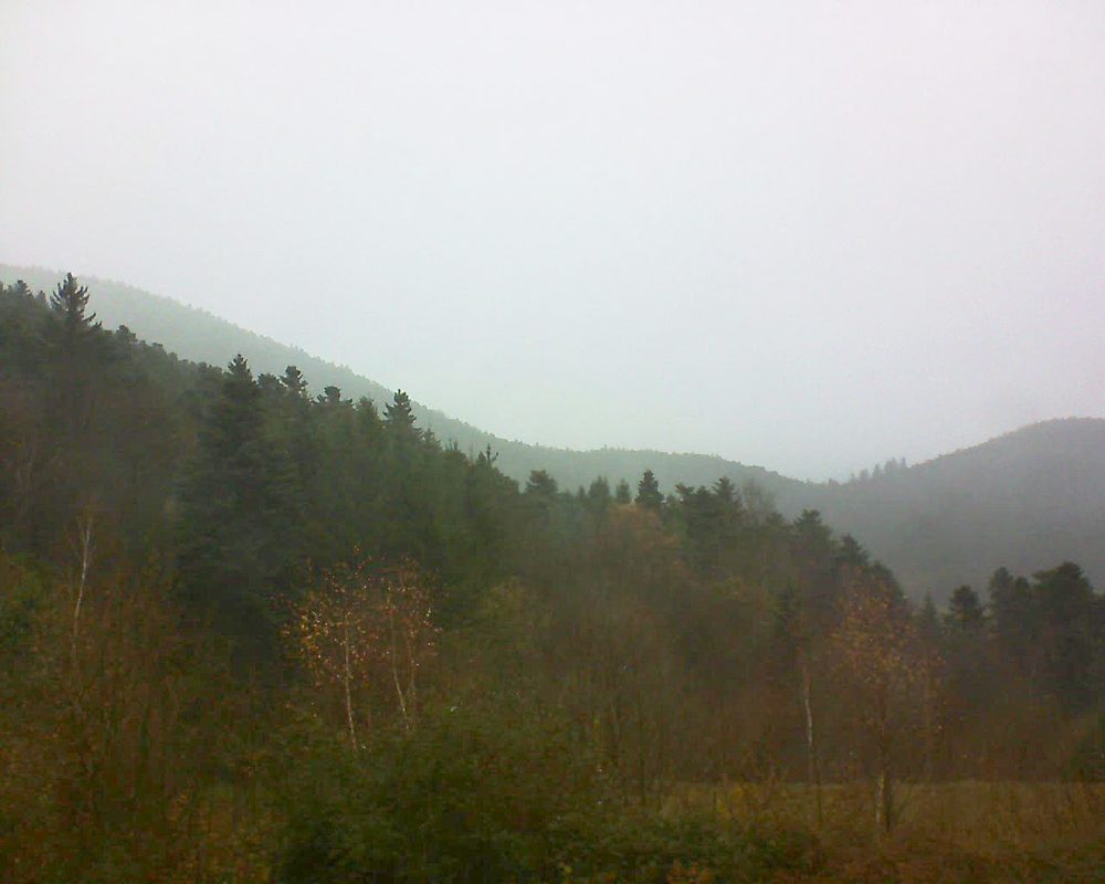 Le petit ballon vu depuis le Domaine Langmatt à Murbach le 28.11.2017 à 11:15 Le petit ballon (Alsace, Vosges) le 28.11.2017 à 11:15