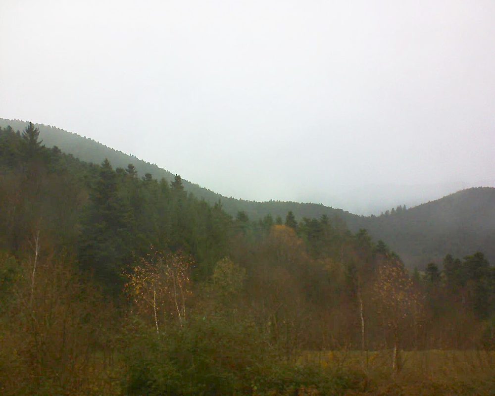 Le petit ballon vu depuis le Domaine Langmatt à Murbach le 28.11.2017 à 12:45 Le petit ballon (Alsace, Vosges) le 28.11.2017 à 12:45