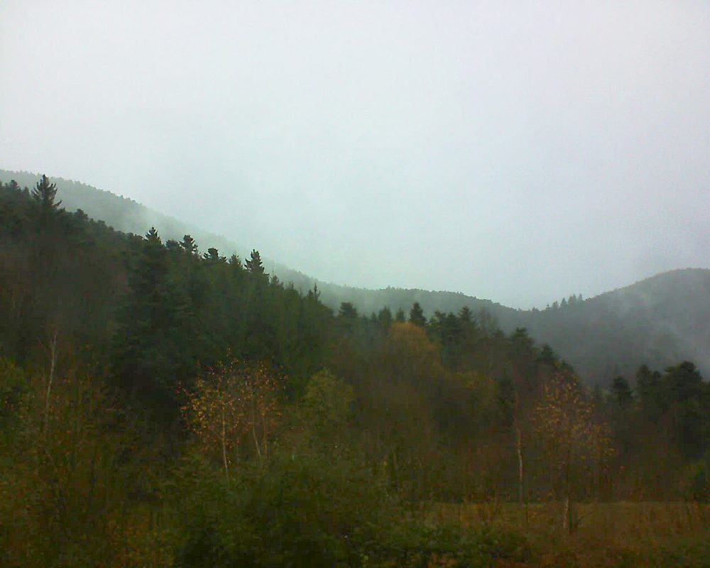 Le petit ballon vu depuis le Domaine Langmatt à Murbach le 28.11.2017 à 14:45 Le petit ballon (Alsace, Vosges) le 28.11.2017 à 14:45