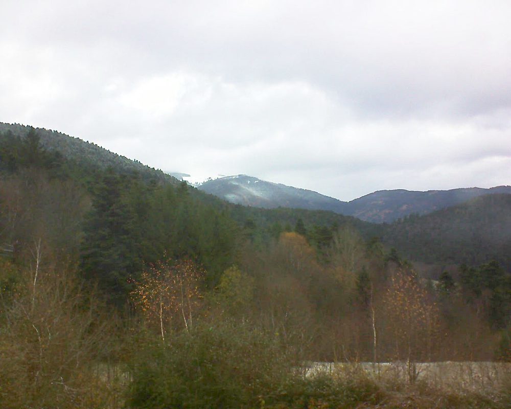 Le petit ballon vu depuis le Domaine Langmatt à Murbach le 29.11.2017 à 10:30 Le petit ballon (Alsace, Vosges) le 29.11.2017 à 10:30