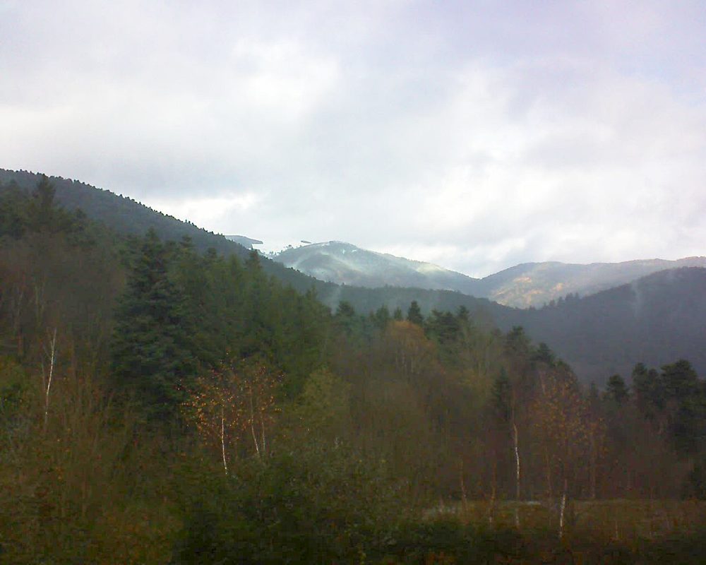 Le petit ballon vu depuis le Domaine Langmatt à Murbach le 29.11.2017 à 11:30 Le petit ballon (Alsace, Vosges) le 29.11.2017 à 11:30