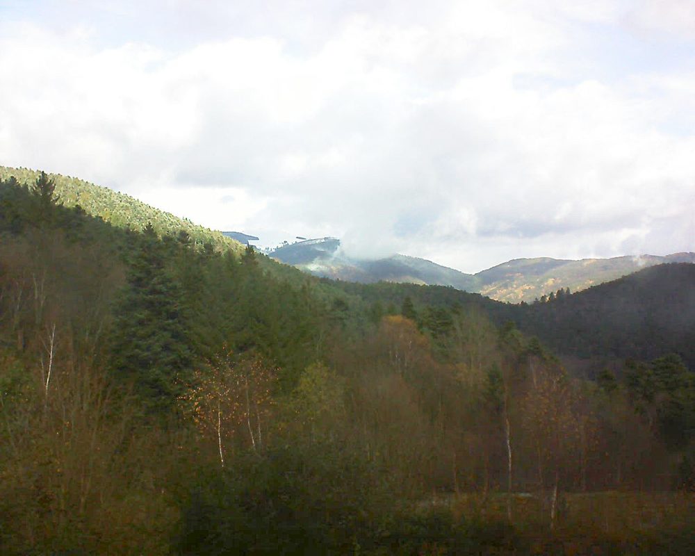 Le petit ballon vu depuis le Domaine Langmatt à Murbach le 29.11.2017 à 11:45 Le petit ballon (Alsace, Vosges) le 29.11.2017 à 11:45