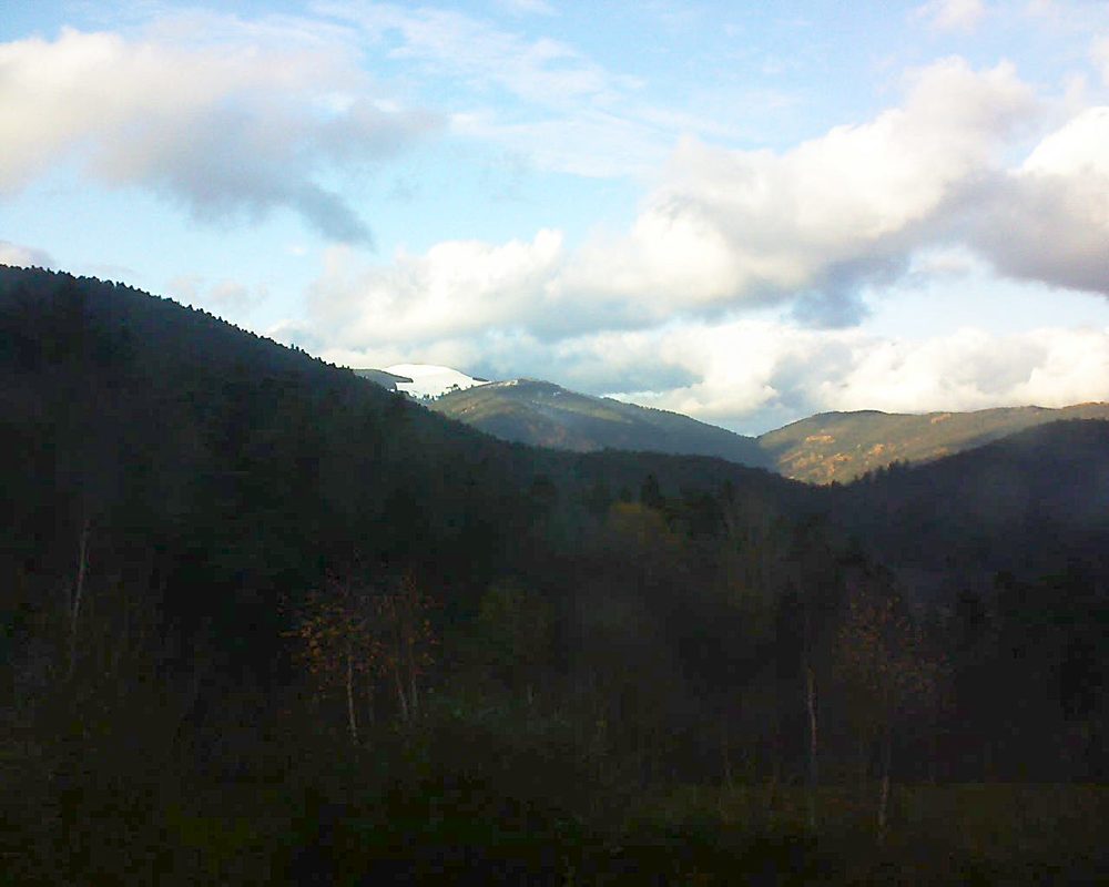 Le petit ballon vu depuis le Domaine Langmatt à Murbach le 29.11.2017 à 15:45 Le petit ballon (Alsace, Vosges) le 29.11.2017 à 15:45