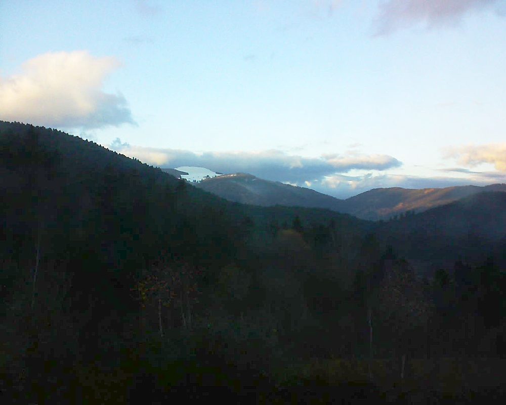 Le petit ballon vu depuis le Domaine Langmatt à Murbach le 29.11.2017 à 16:15 Le petit ballon (Alsace, Vosges) le 29.11.2017 à 16:15