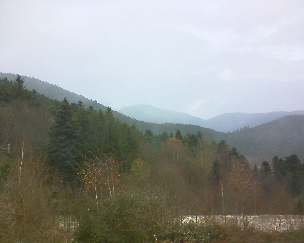Le petit ballon vu depuis le Domaine Langmatt à Murbach le 30.11.2017 à 11:15 Le petit ballon (Alsace, Vosges) le 30.11.2017 à 11:15
