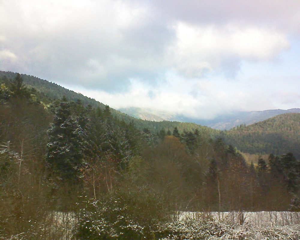 Le petit ballon vu depuis le Domaine Langmatt à Murbach le 02.12.2017 à 10:30 Le petit ballon (Alsace, Vosges) le 02.12.2017 à 10:30