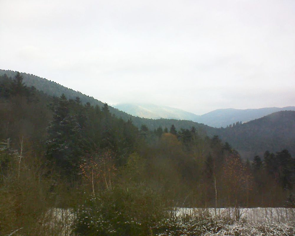 Le petit ballon vu depuis le Domaine Langmatt à Murbach le 03.12.2017 à 09:45 Le petit ballon (Alsace, Vosges) le 03.12.2017 à 09:45