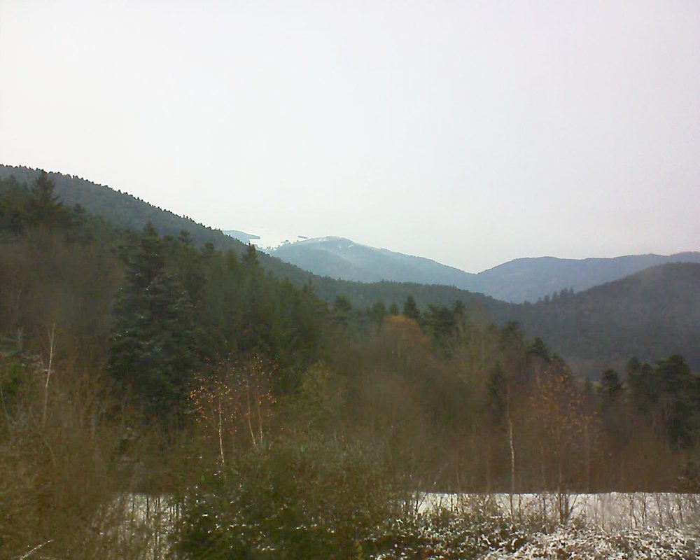 Le petit ballon vu depuis le Domaine Langmatt à Murbach le 03.12.2017 à 13:45 Le petit ballon (Alsace, Vosges) le 03.12.2017 à 13:45