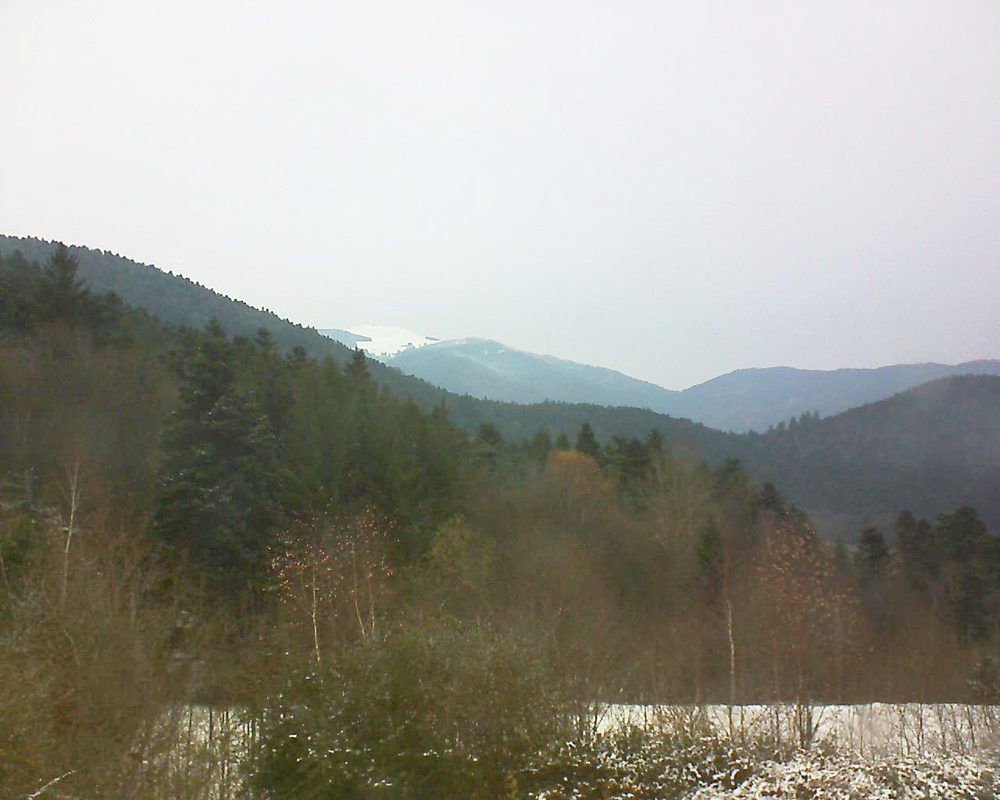 Le petit ballon vu depuis le Domaine Langmatt à Murbach le 03.12.2017 à 15:00 Le petit ballon (Alsace, Vosges) le 03.12.2017 à 15:00