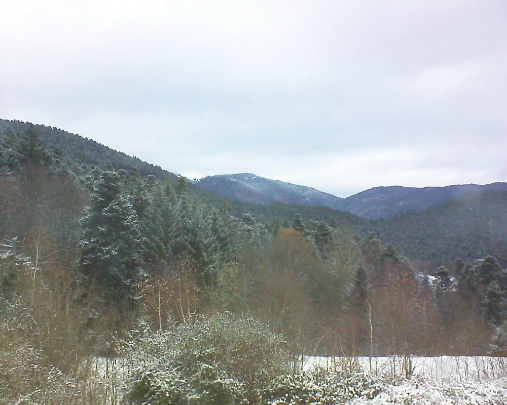 Le petit ballon vu depuis le Domaine Langmatt à Murbach le 04.12.2017 à 09:15 Le petit ballon (Alsace, Vosges) le 04.12.2017 à 09:15