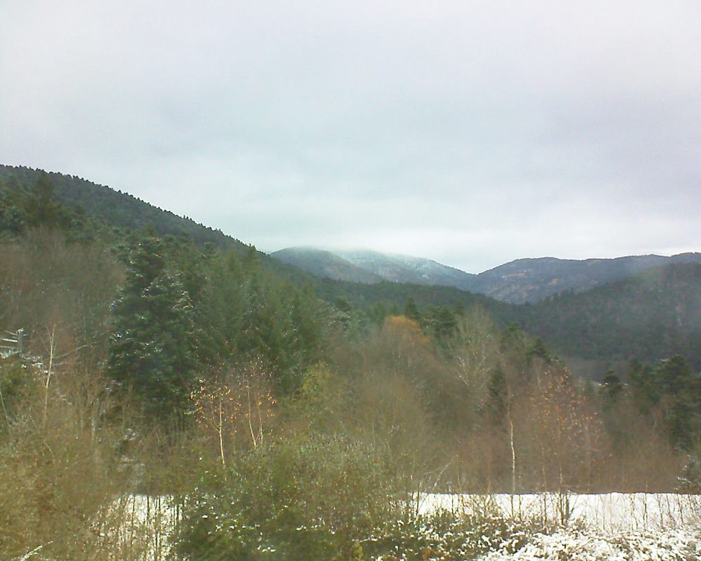 Le petit ballon vu depuis le Domaine Langmatt à Murbach le 04.12.2017 à 10:45 Le petit ballon (Alsace, Vosges) le 04.12.2017 à 10:45