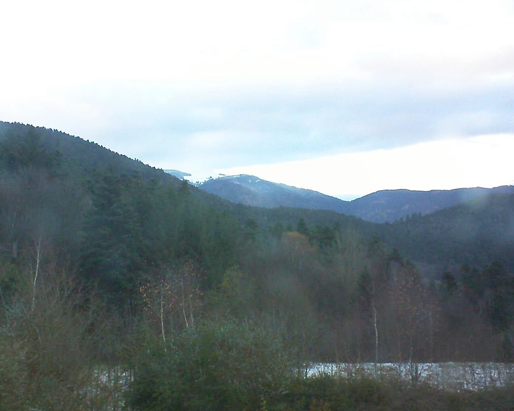 Le petit ballon vu depuis le Domaine Langmatt à Murbach le 05.12.2017 à 08:30 Le petit ballon (Alsace, Vosges) le 05.12.2017 à 08:30