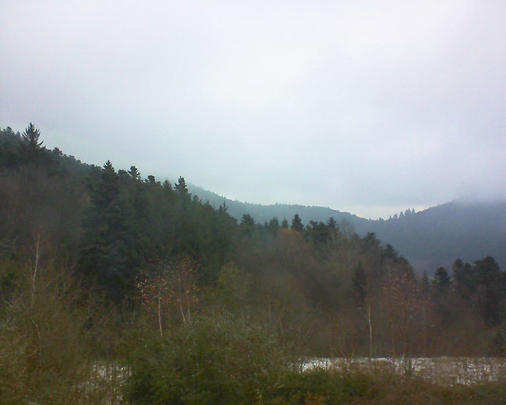 Le petit ballon vu depuis le Domaine Langmatt à Murbach le 05.12.2017 à 14:30 Le petit ballon (Alsace, Vosges) le 05.12.2017 à 14:30