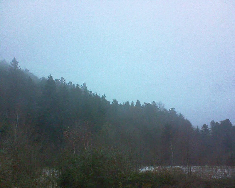 Le petit ballon vu depuis le Domaine Langmatt à Murbach le 05.12.2017 à 16:30 Le petit ballon (Alsace, Vosges) le 05.12.2017 à 16:30