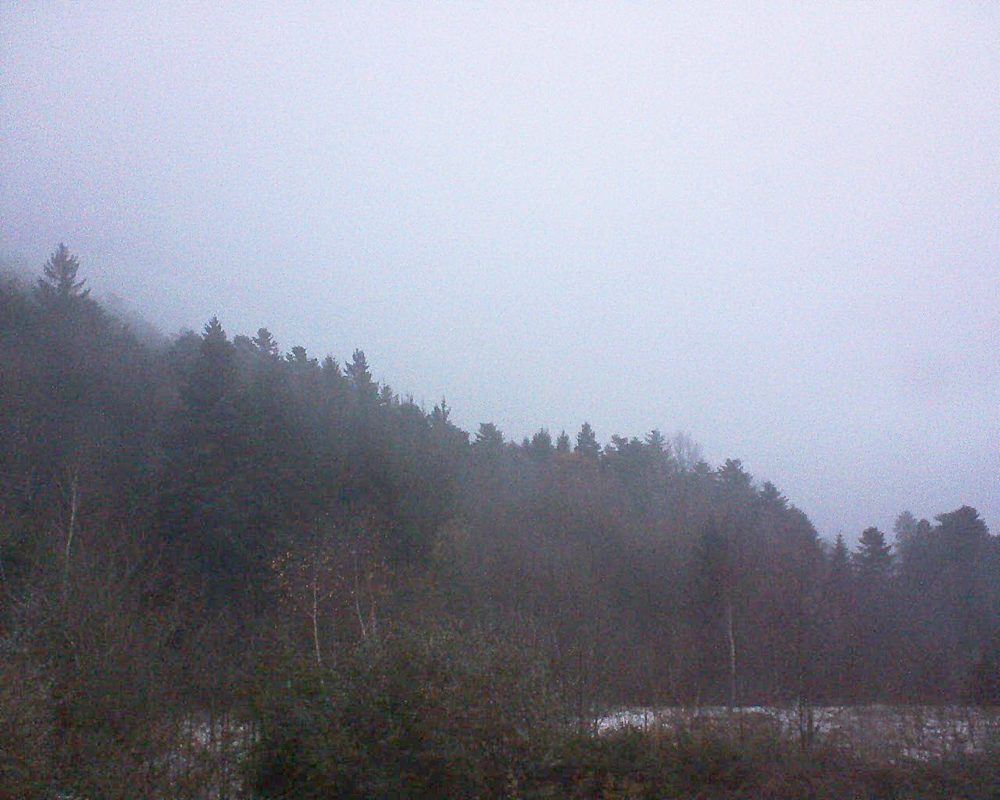 Le petit ballon vu depuis le Domaine Langmatt à Murbach le 05.12.2017 à 16:45 Le petit ballon (Alsace, Vosges) le 05.12.2017 à 16:45
