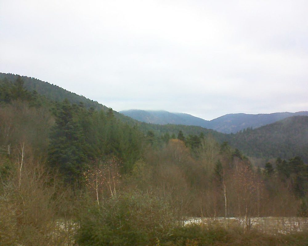 Le petit ballon vu depuis le Domaine Langmatt à Murbach le 06.12.2017 à 09:45 Le petit ballon (Alsace, Vosges) le 06.12.2017 à 09:45