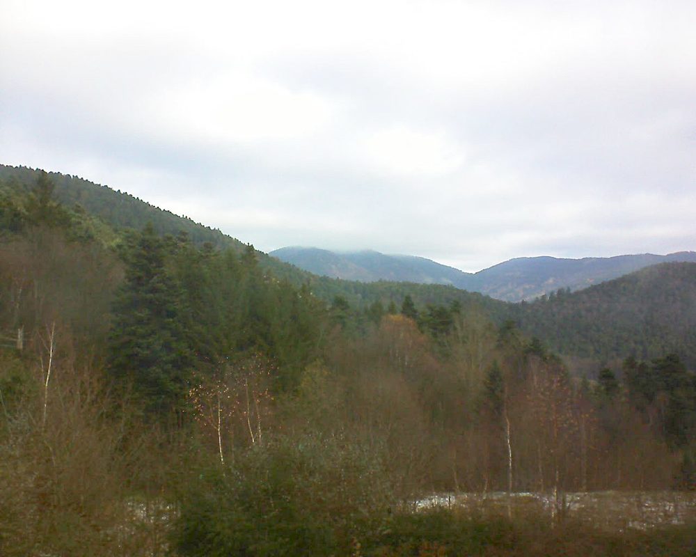 Le petit ballon vu depuis le Domaine Langmatt à Murbach le 06.12.2017 à 10:30 Le petit ballon (Alsace, Vosges) le 06.12.2017 à 10:30