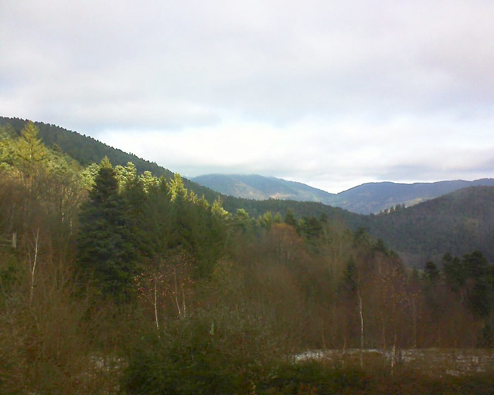 Le petit ballon vu depuis le Domaine Langmatt à Murbach le 06.12.2017 à 11:00 Le petit ballon (Alsace, Vosges) le 06.12.2017 à 11:00