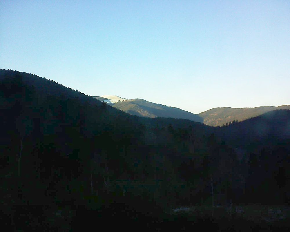 Le petit ballon vu depuis le Domaine Langmatt à Murbach le 07.12.2017 à 15:45 Le petit ballon (Alsace, Vosges) le 07.12.2017 à 15:45
