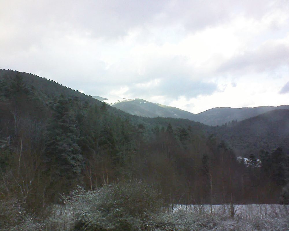 Le petit ballon vu depuis le Domaine Langmatt à Murbach le 08.12.2017 à 14:00 Le petit ballon (Alsace, Vosges) le 08.12.2017 à 14:00