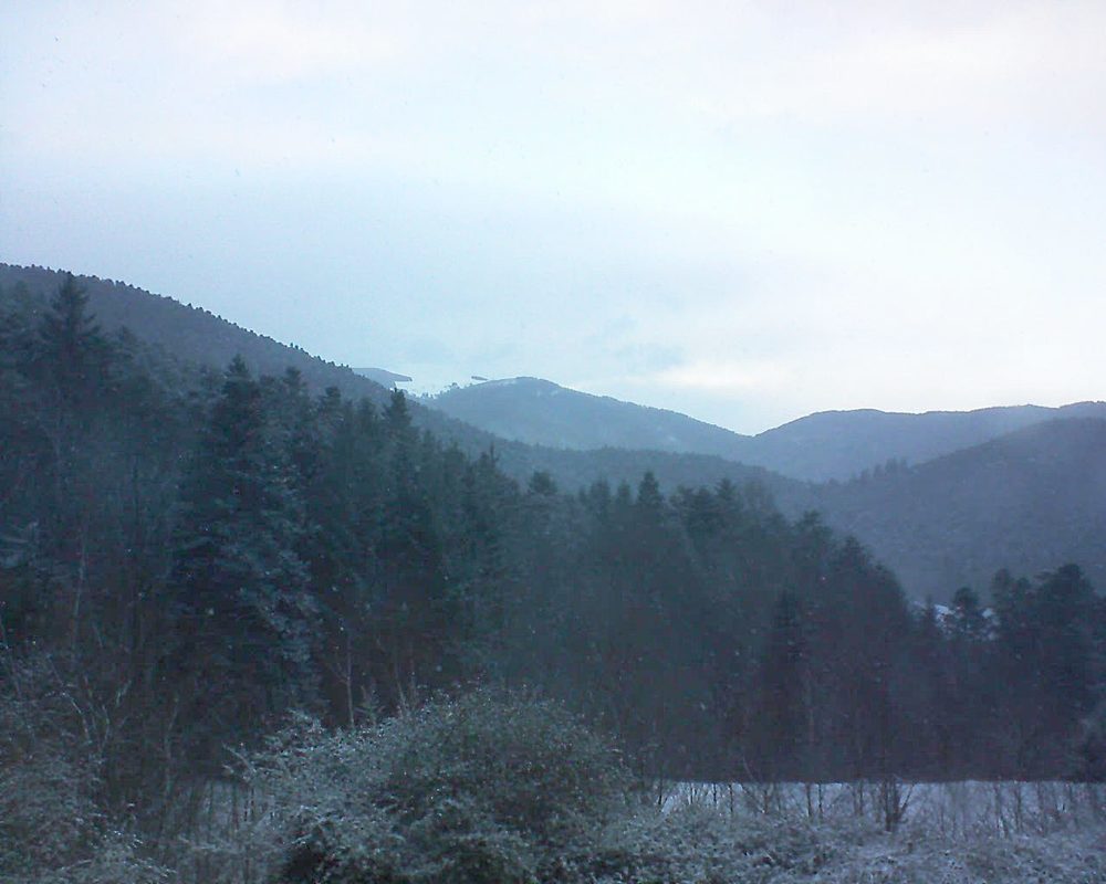 Le petit ballon vu depuis le Domaine Langmatt à Murbach le 08.12.2017 à 15:15 Le petit ballon (Alsace, Vosges) le 08.12.2017 à 15:15