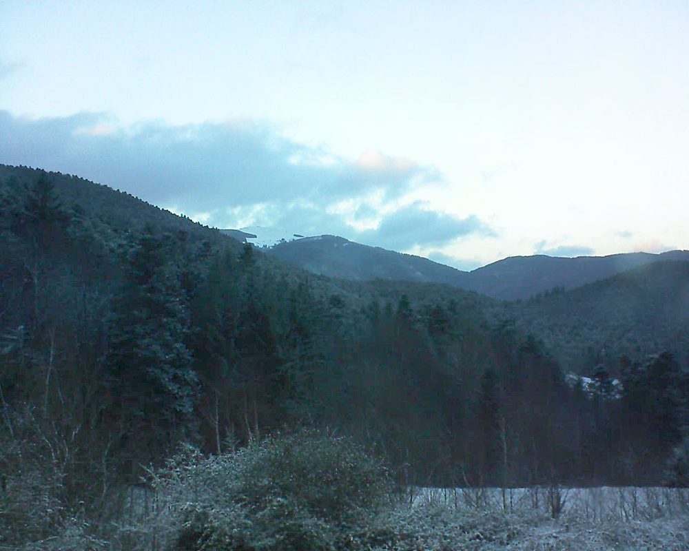 Le petit ballon vu depuis le Domaine Langmatt à Murbach le 08.12.2017 à 16:15 Le petit ballon (Alsace, Vosges) le 08.12.2017 à 16:15