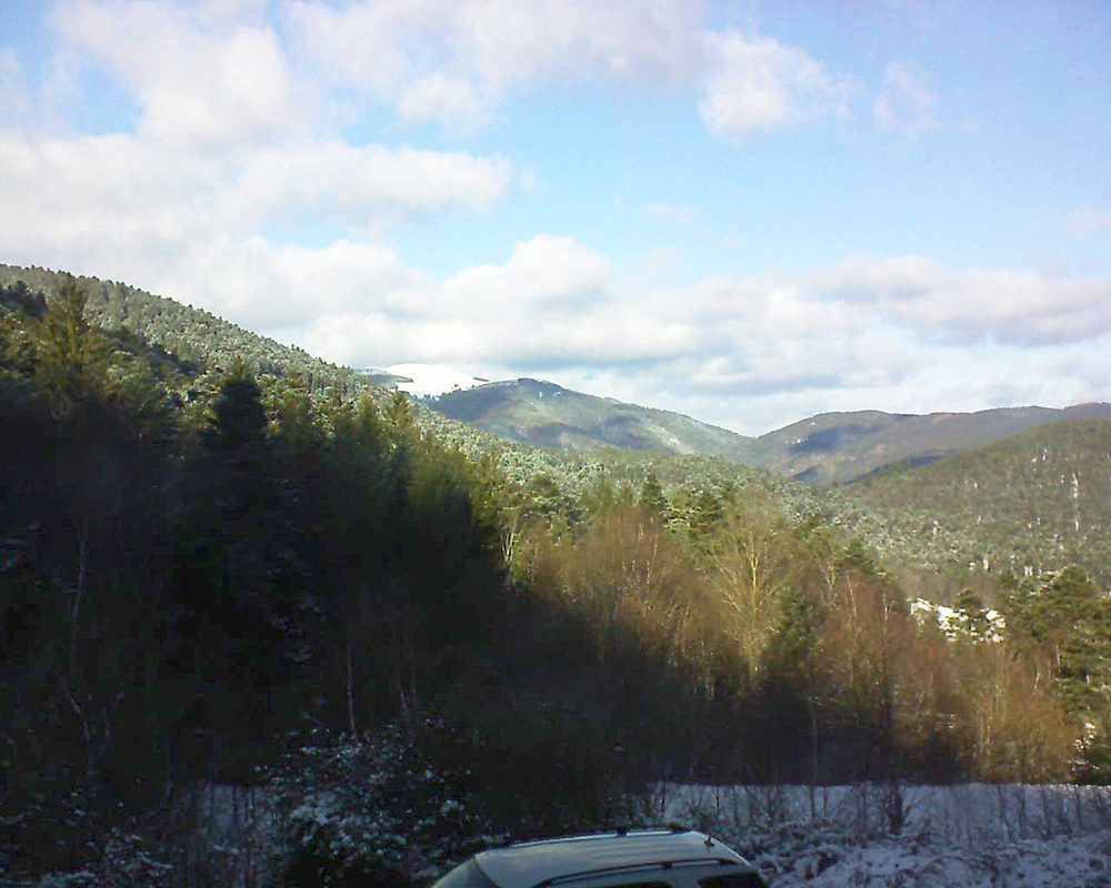 Le petit ballon vu depuis le Domaine Langmatt à Murbach le 09.12.2017 à 13:15 Le petit ballon (Alsace, Vosges) le 09.12.2017 à 13:15