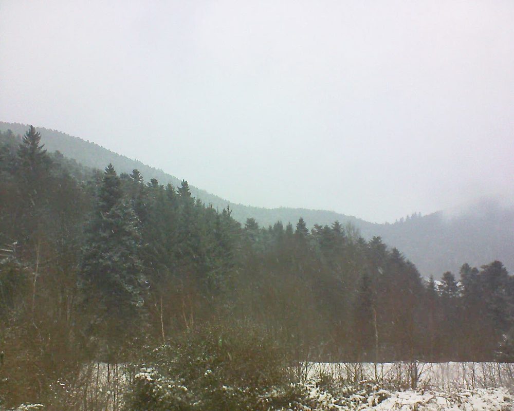 Le petit ballon vu depuis le Domaine Langmatt à Murbach le 10.12.2017 à 10:30 Le petit ballon (Alsace, Vosges) le 10.12.2017 à 10:30