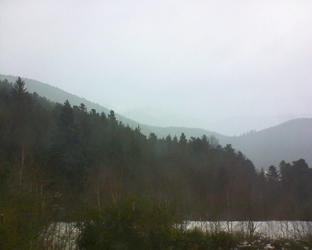 Le petit ballon vu depuis le Domaine Langmatt à Murbach le 10.12.2017 à 14:45 Le petit ballon (Alsace, Vosges) le 10.12.2017 à 14:45