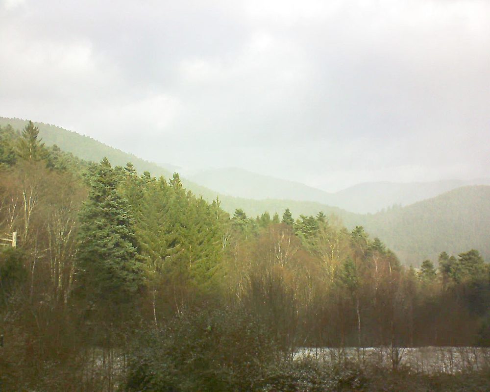 Le petit ballon vu depuis le Domaine Langmatt à Murbach le 12.12.2017 à 12:00 Le petit ballon (Alsace, Vosges) le 12.12.2017 à 12:00