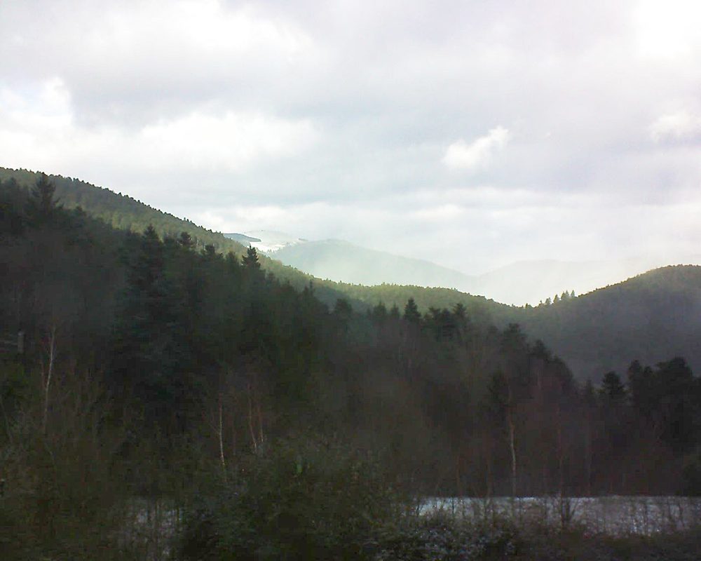 Le petit ballon vu depuis le Domaine Langmatt à Murbach le 12.12.2017 à 13:00 Le petit ballon (Alsace, Vosges) le 12.12.2017 à 13:00