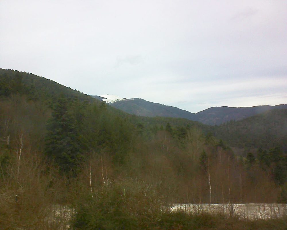 Le petit ballon vu depuis le Domaine Langmatt à Murbach le 13.12.2017 à 12:00 Le petit ballon (Alsace, Vosges) le 13.12.2017 à 12:00