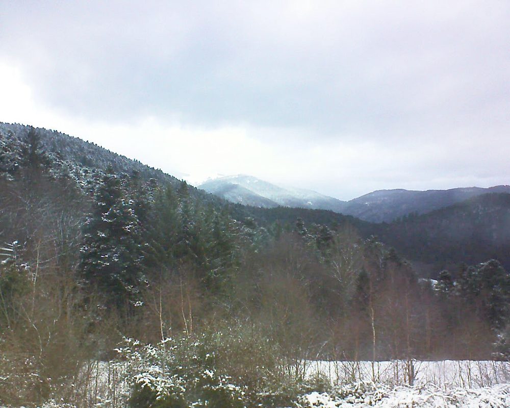 Le petit ballon vu depuis le Domaine Langmatt à Murbach le 16.12.2017 à 09:45 Le petit ballon (Alsace, Vosges) le 16.12.2017 à 09:45