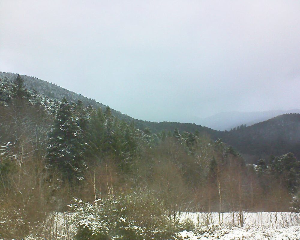 Le petit ballon vu depuis le Domaine Langmatt à Murbach le 16.12.2017 à 12:00 Le petit ballon (Alsace, Vosges) le 16.12.2017 à 12:00