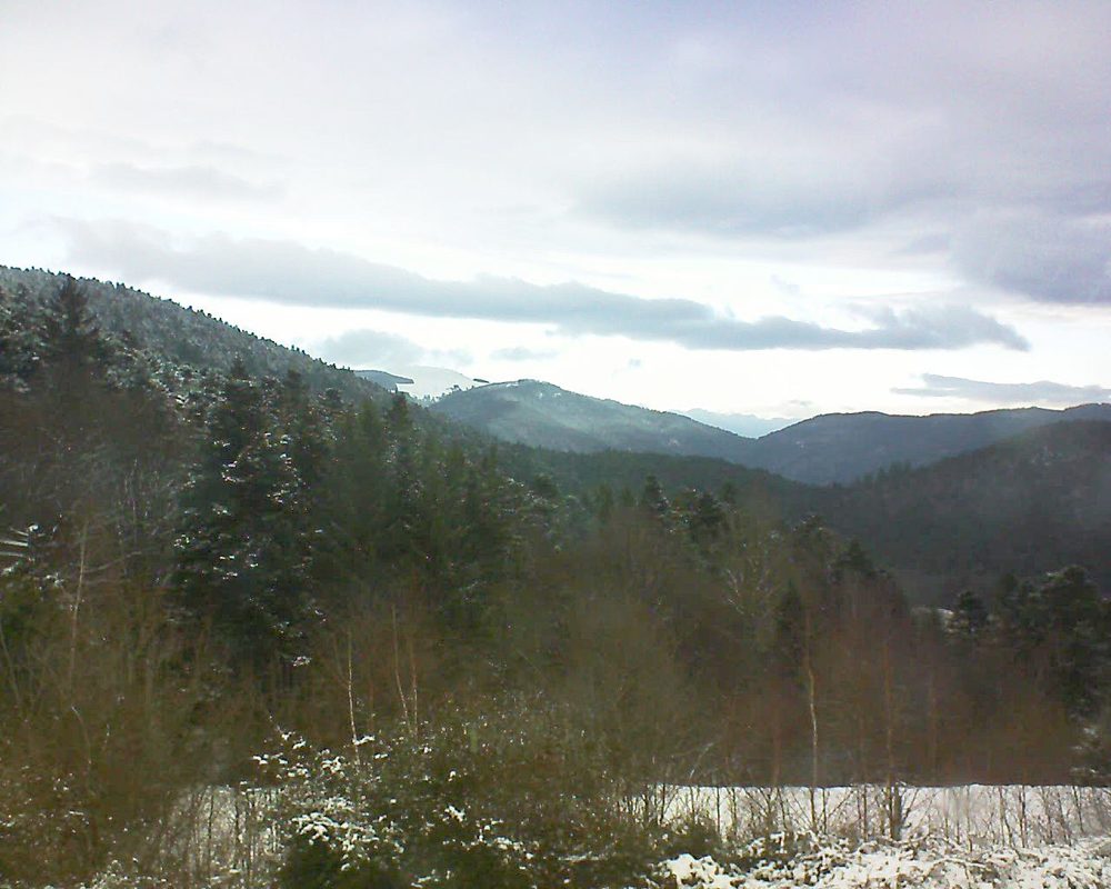 Le petit ballon vu depuis le Domaine Langmatt à Murbach le 16.12.2017 à 15:00 Le petit ballon (Alsace, Vosges) le 16.12.2017 à 15:00