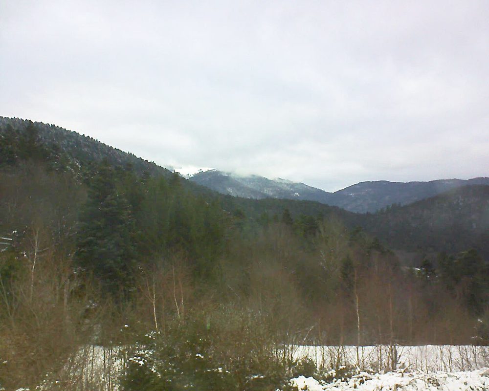 Le petit ballon vu depuis le Domaine Langmatt à Murbach le 18.12.2017 à 14:15 Le petit ballon (Alsace, Vosges) le 18.12.2017 à 14:15