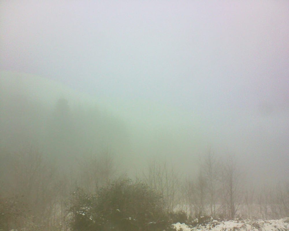 Le petit ballon vu depuis le Domaine Langmatt à Murbach le 19.12.2017 à 13:45 Le petit ballon (Alsace, Vosges) le 19.12.2017 à 13:45